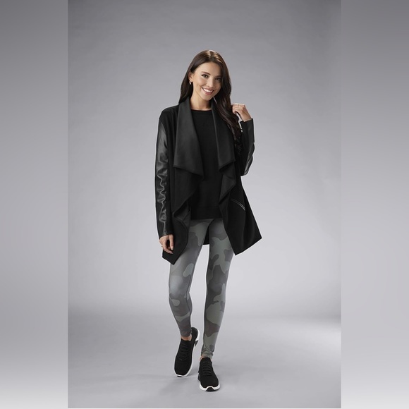 Steve Madden NWT Women Jacket Drape Front Faux Leather Sleeves - Picture 2 of 3